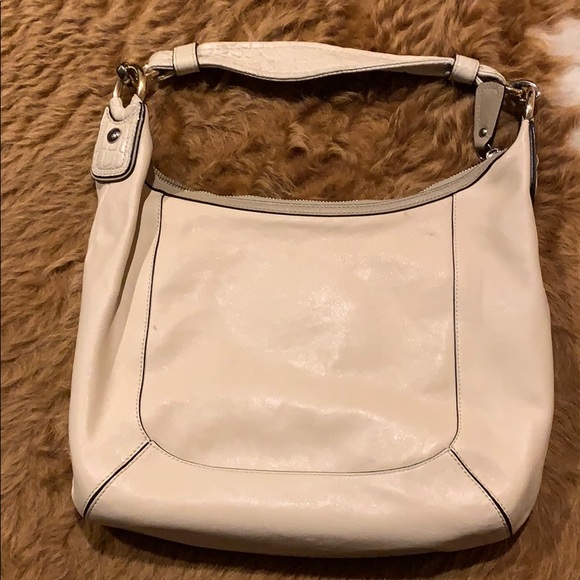 Coach shoulder bag with accents - Picture 3 of 6